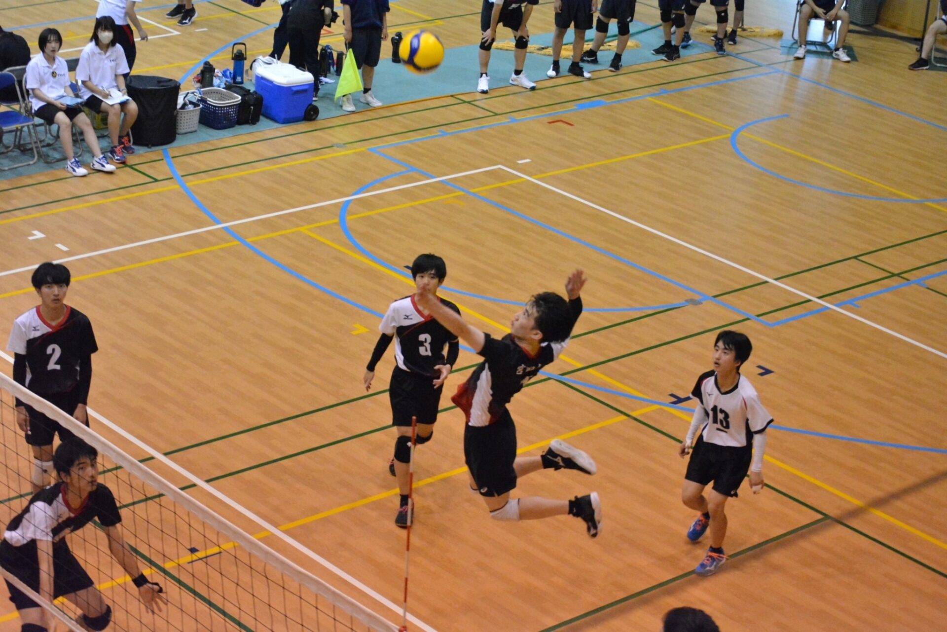 男子バレーボール部