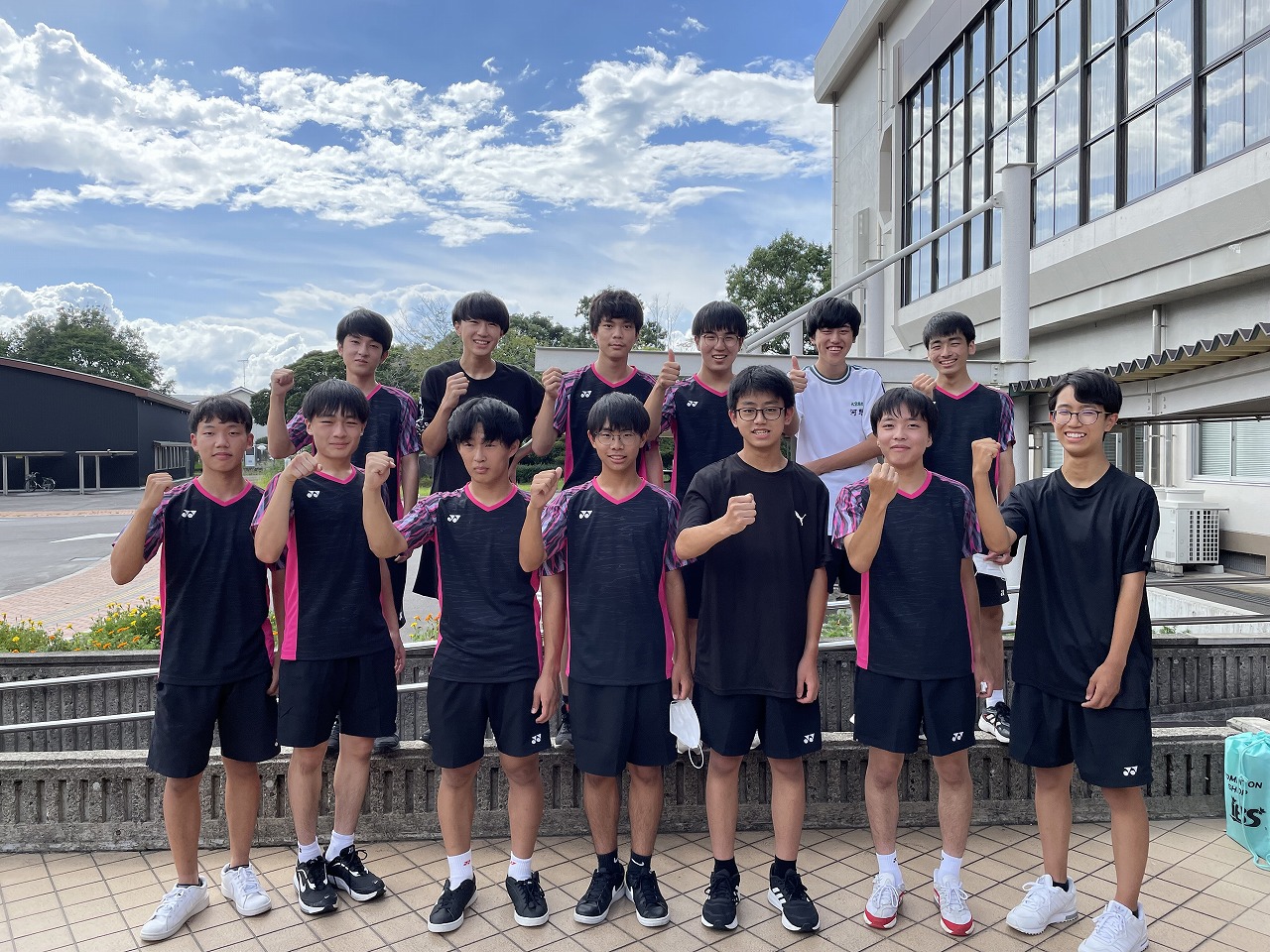 男子バドミントン部