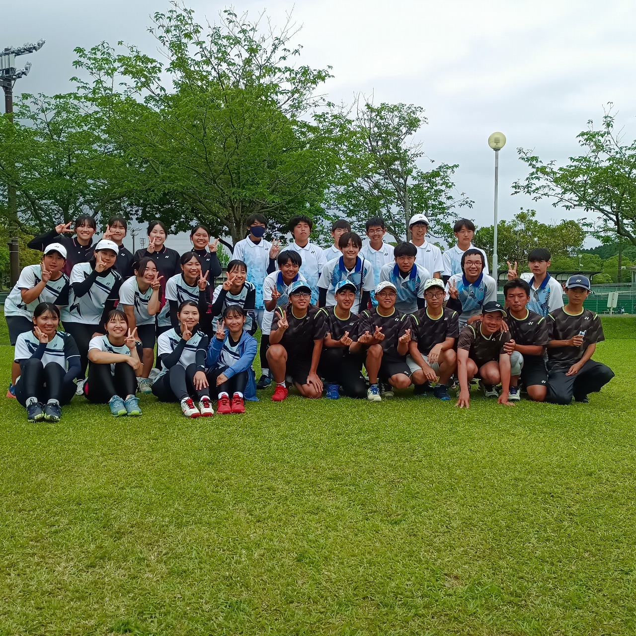 女子ソフトテニス