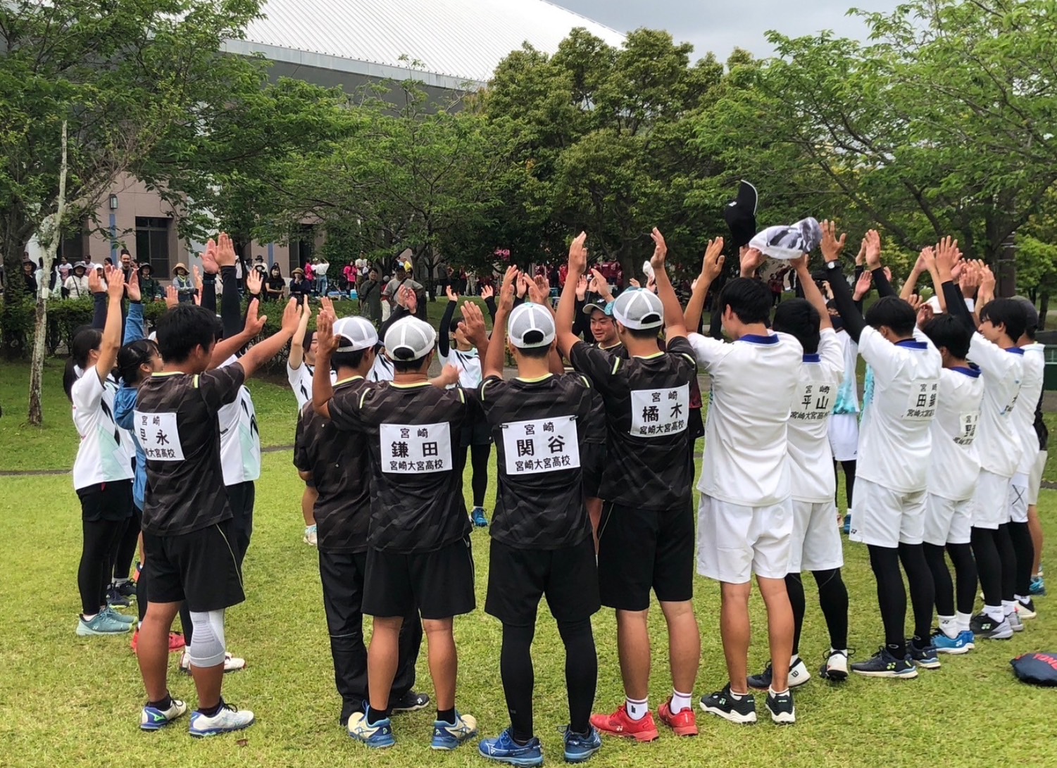 男子ソフトテニス